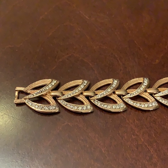 Vintage Kramer Bracelet - Picture 5 of 14